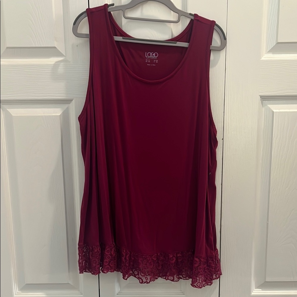 LOGO by Lori Goldstein Red Sleeveless Tank Top with Lace Trim